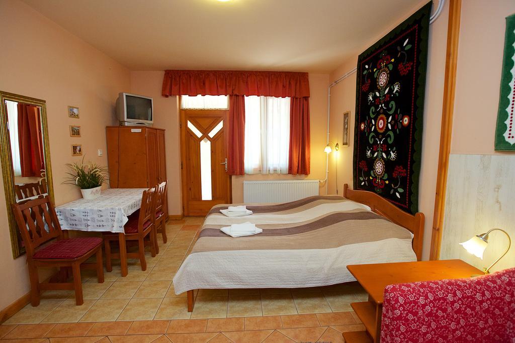 Royal Apartman Hajdúszoboszló Dış mekan fotoğraf
