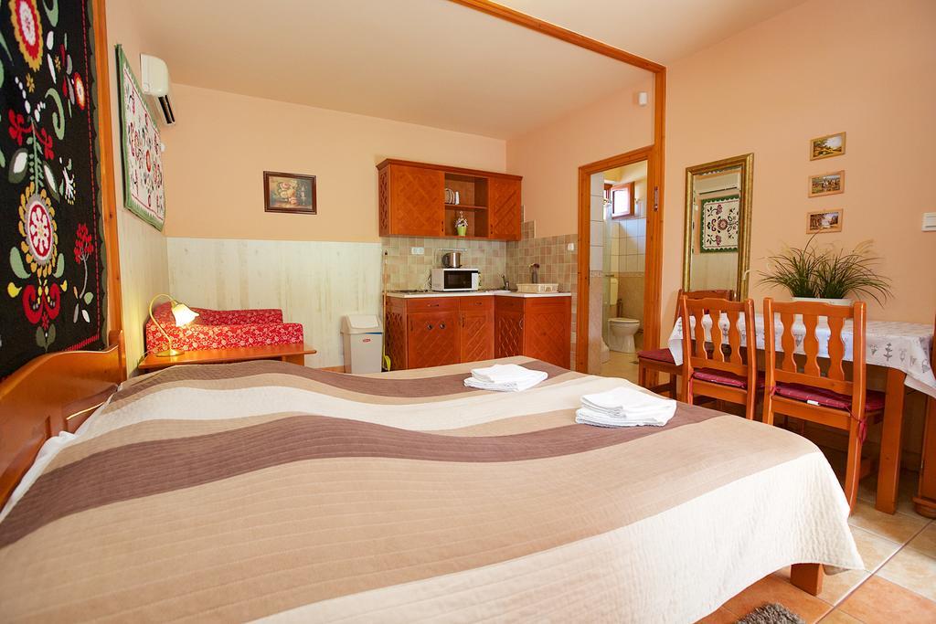 Royal Apartman Hajdúszoboszló Dış mekan fotoğraf