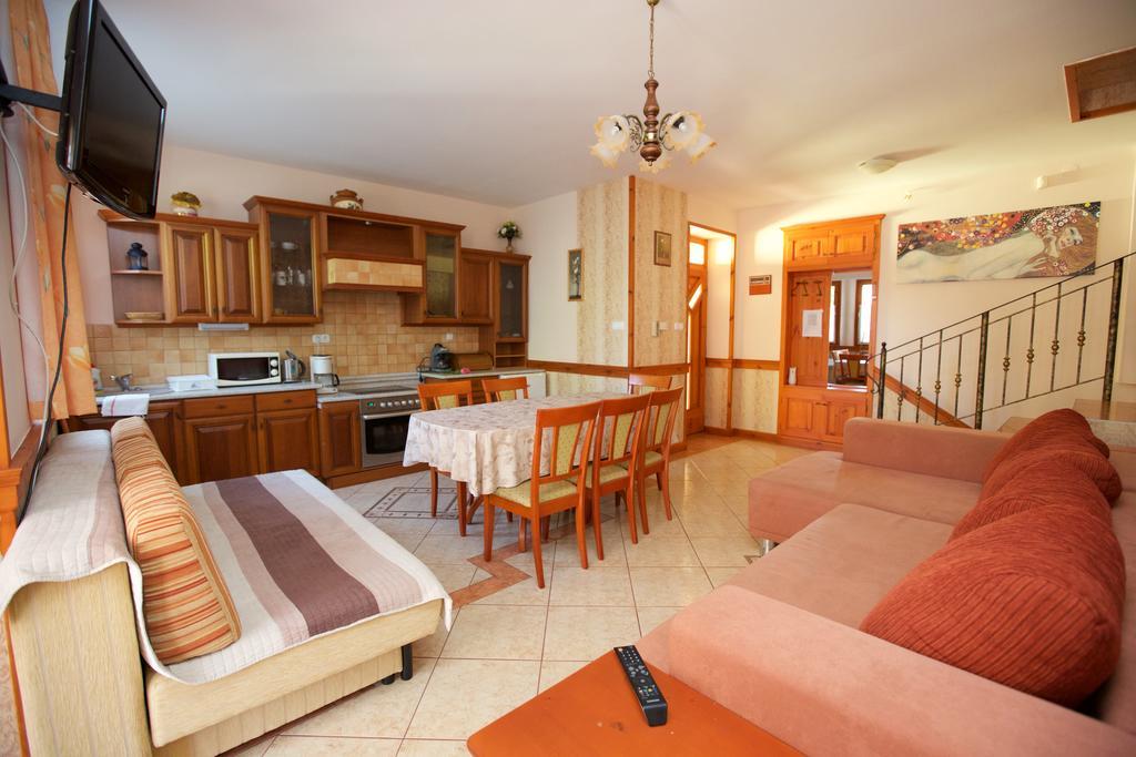 Royal Apartman Hajdúszoboszló Dış mekan fotoğraf