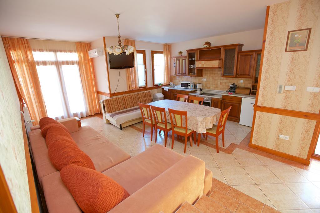 Royal Apartman Hajdúszoboszló Dış mekan fotoğraf