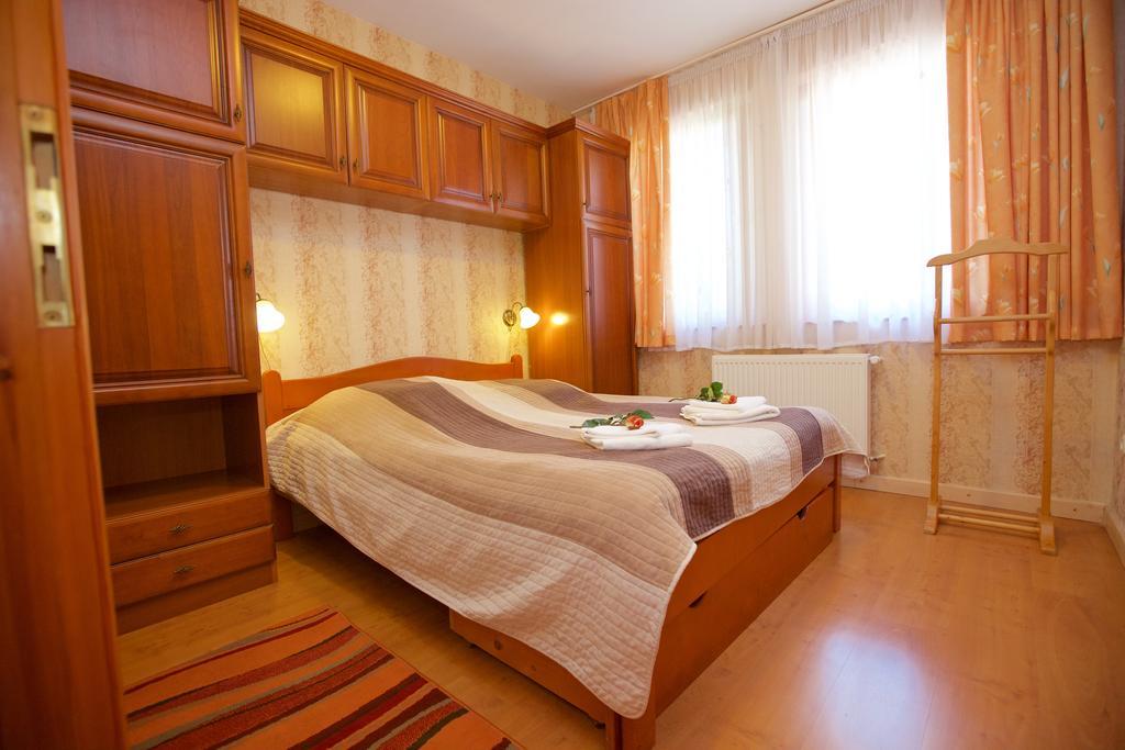 Royal Apartman Hajdúszoboszló Dış mekan fotoğraf